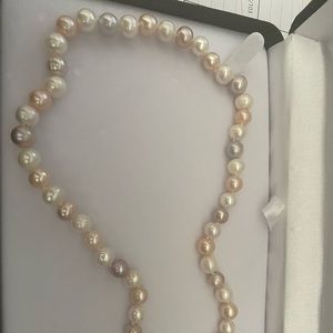 EFFY Pearl Lace Necklace. Multi colored pearls, single strand.